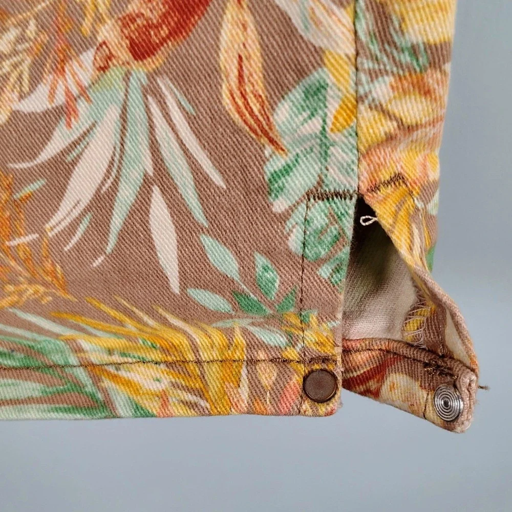 Gloria Vanderbilt Womens SZ 18W Amanda Capri Pants Multicolor Tropical Floral